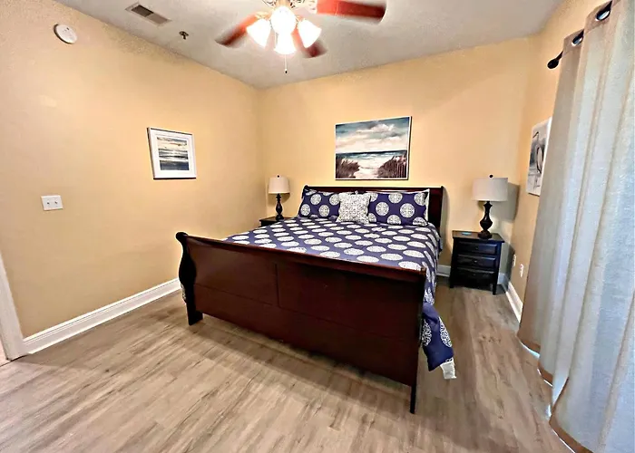 Laguna Breeze *