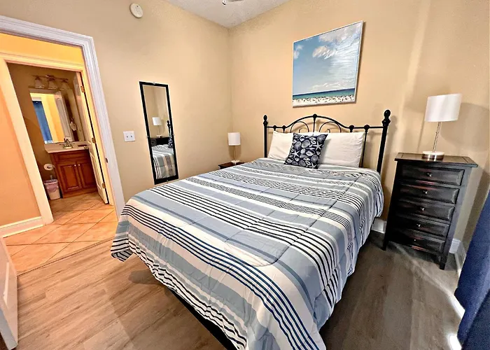 Laguna Breeze Holiday home *